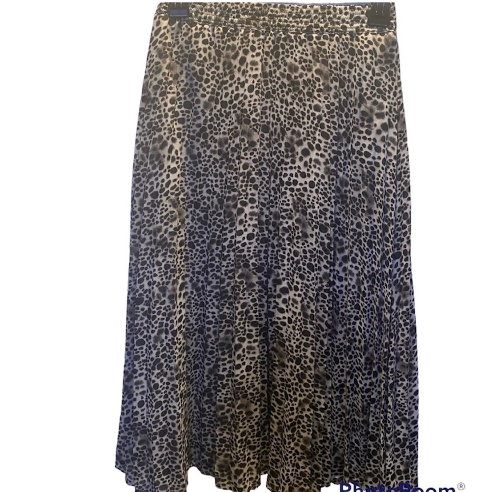 A New Day Animal Print Pleated XS Lined Skirt with Elastic Waist